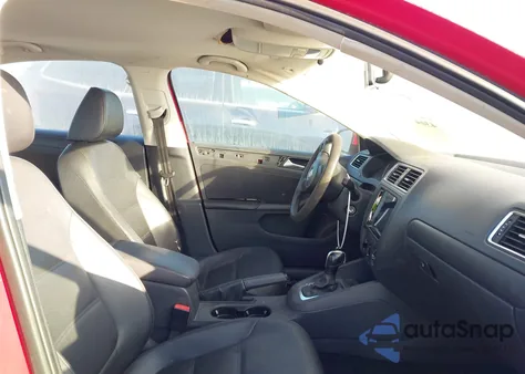 2014 Volkswagen Jetta 1.8T Se from USA, damaged, VIN 3VWD17AJ0EM210811